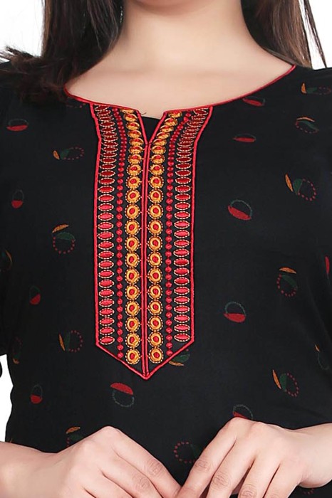 black alpine cotton night gown raund design  alpine cotton night gown